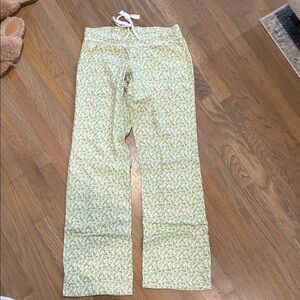 Abercrombie & Fitch Light Green Floral Shorts
